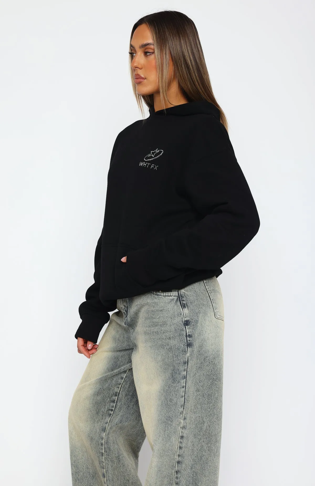 Sure! Here’s an optimized title for the product:

Always Shining Oversized Black Hoodie - Cozy and Stylish Streetwear Essential