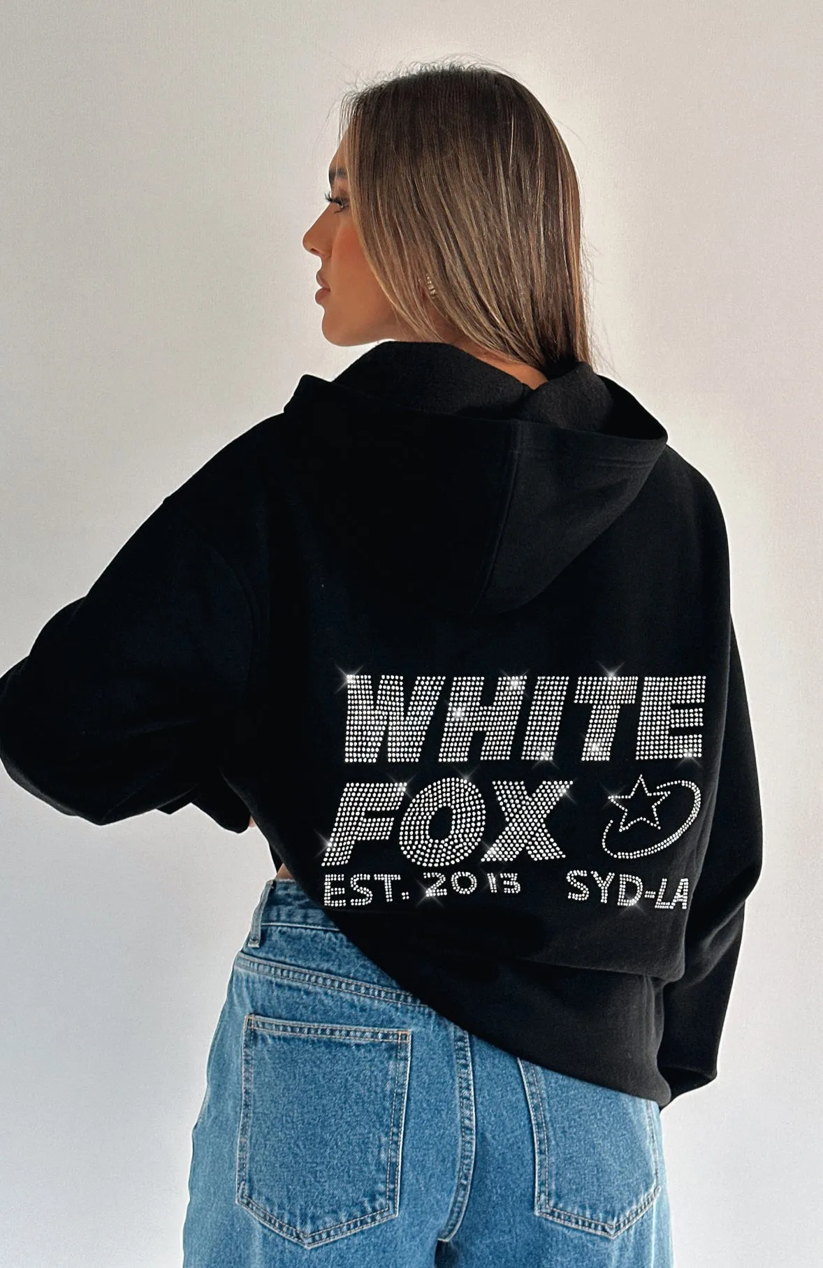 Sure! Here’s an optimized title for the product:

Always Shining Oversized Black Hoodie - Cozy and Stylish Streetwear Essential