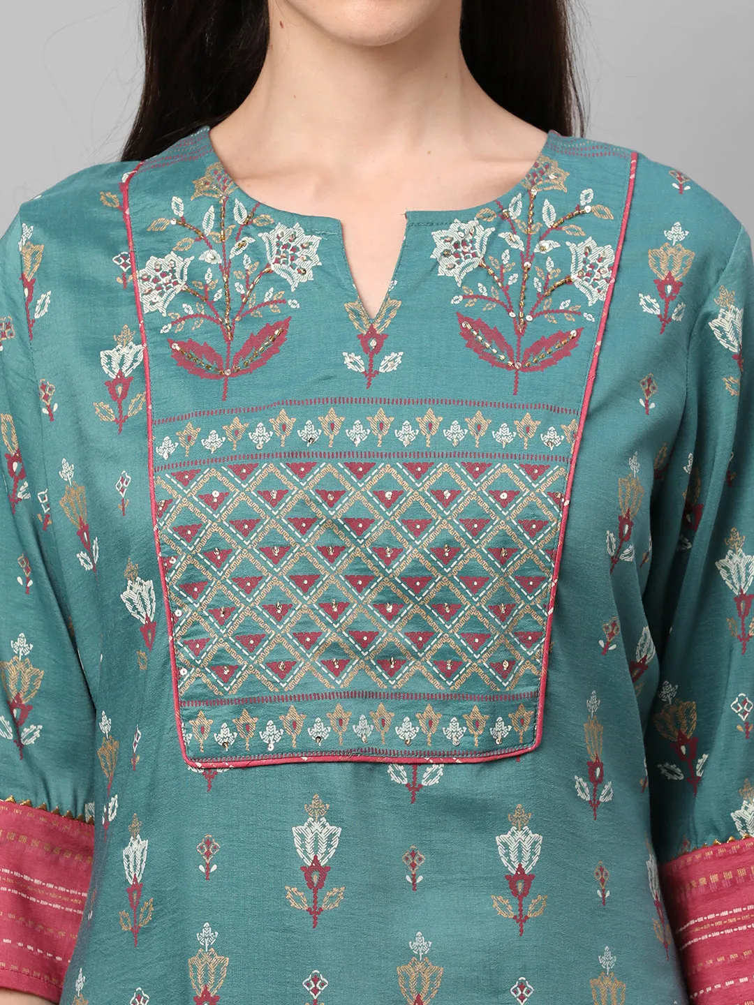 Blue Ornamental Printed Kurta With Comfort Pant