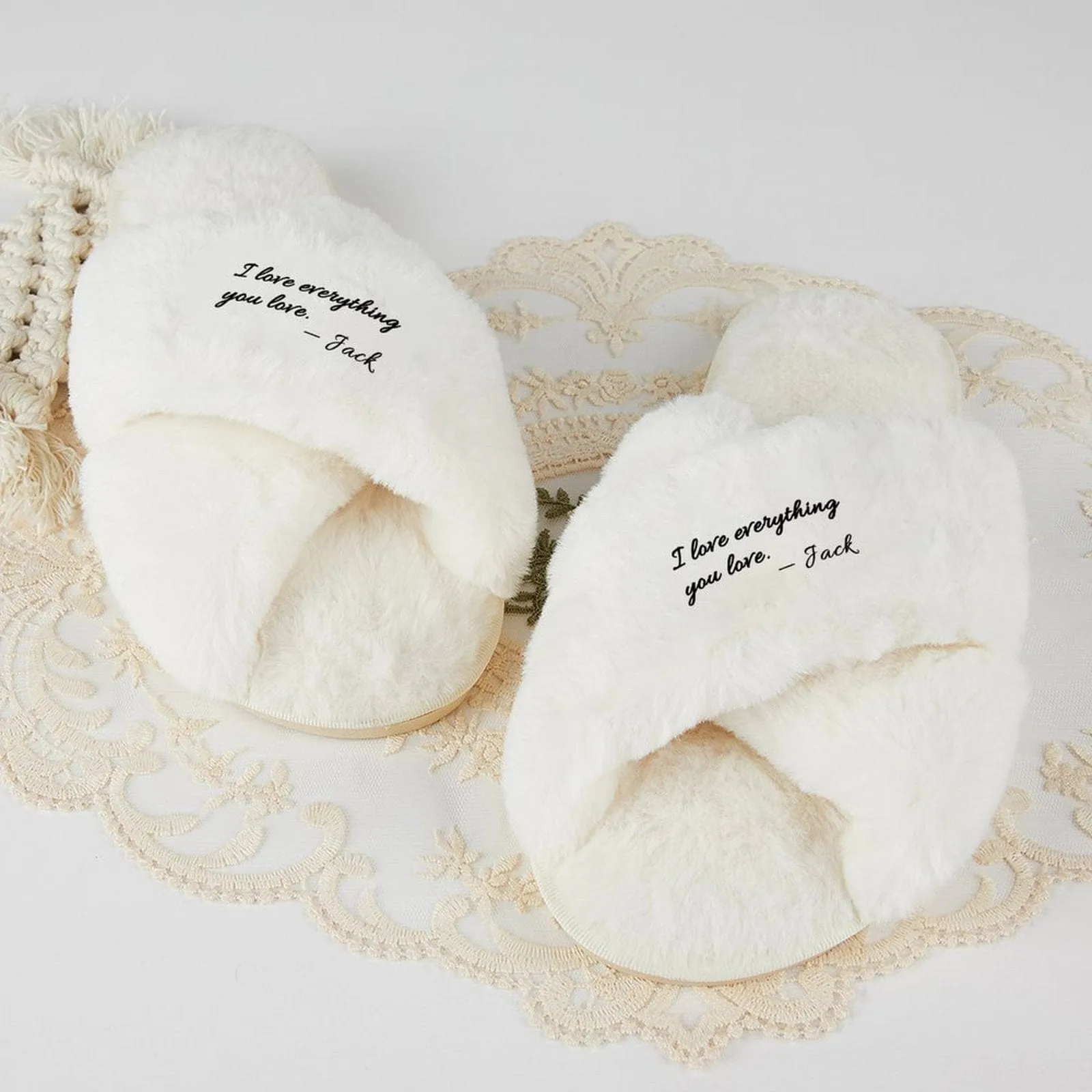 Custom Text Love You Bridesmaid Slippers Fluffy Bridal Slippers Fuzzy Cross Band House Slide Shoes