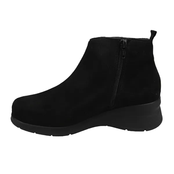 Sovella Women's Aryss Boot Black